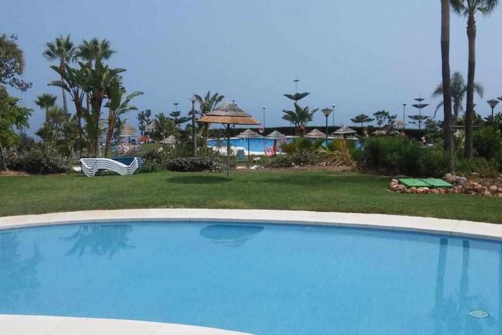 Vive Apartamento Coloso, Lujo Sobre El Mar, Playa 200 M. * Benalmádena