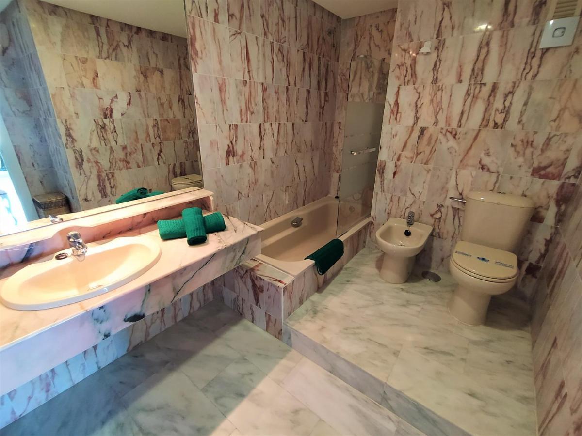 Vive Apartamento Coloso, Lujo Sobre El Mar, Playa 200 M. * Benalmadena